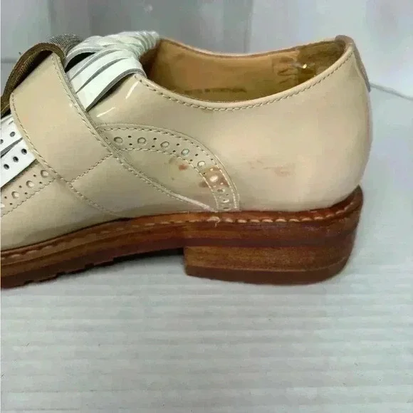 The Office of Angela Scott Mr. Oliver Beige White Oxford Size 35.5/ 5.5 Women’s - Picture 11 of 12